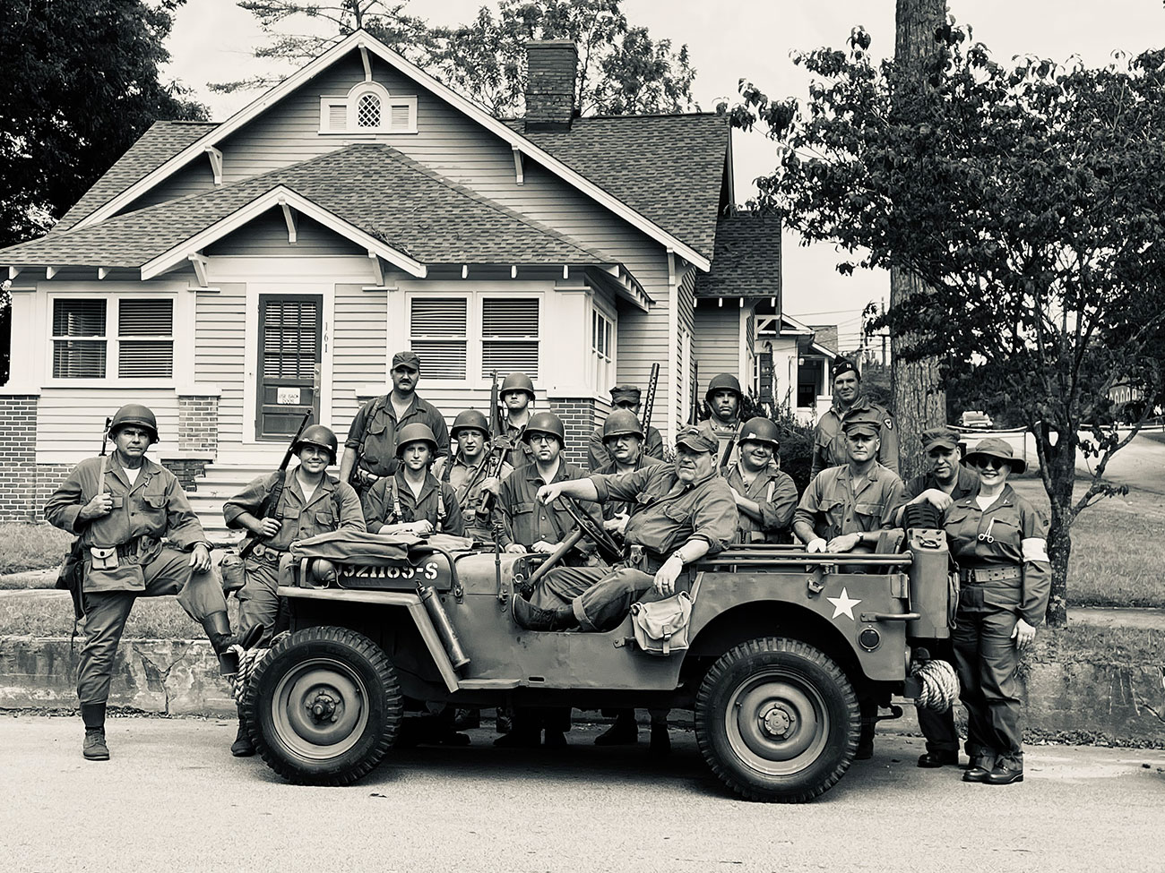 Contact the 511th PIR